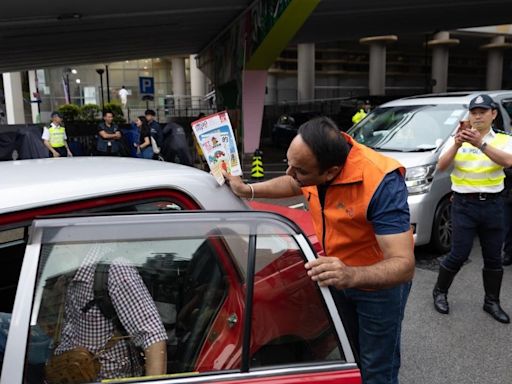 五一｜警全港打擊黑的、白牌車及違法旅遊巴 的士大使擴至纜車站