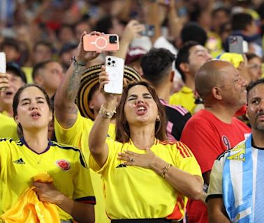 Caos en final de Copa: hinchas entraron sin pagar y hay riesgo de sobrecupo, según Vélez