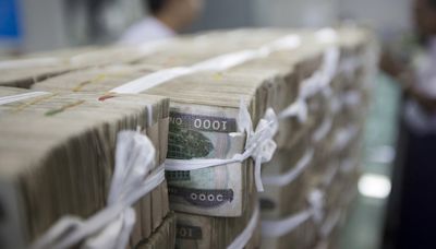 Myanmar junta arrests dozens in bid to stabilise currency