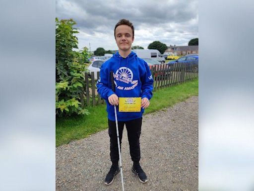 Blind teen with brain tumour completes skydive