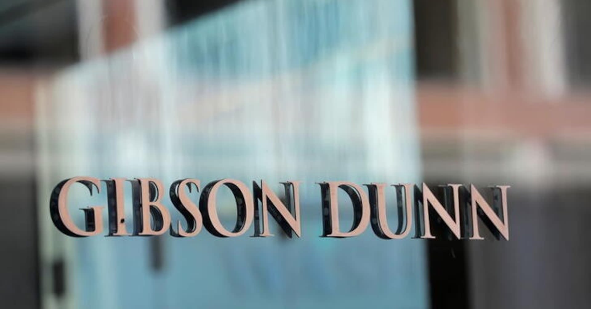 Law firm Gibson Dunn taps deal makers from Sullivan & Cromwell, Paul Weiss