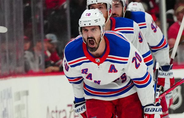 Chris Kreider hat trick in 3rd period leads NY Rangers' epic comeback win: See all 3 goals
