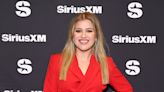 Kelly Clarkson Jokes That She’s ‘Sexier in New York’ After Viral Buzz About Her Weight Loss