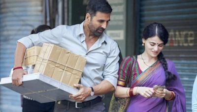 Sarfira Box Office Collection Day 3: Akshay Kumar's Soorarai Pottru Remake Closes First Weekend On Positive Note