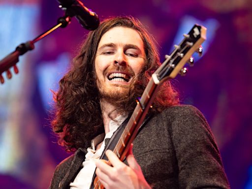 Hozier’s Hero’s Welcome in L.A. Isn’t ‘Too Sweet’ — It’s Just Right for One of Rock’s Most Deserving Talents: Concert Review