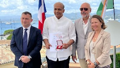 Ashutosh Gowariker Honoured With 'Medal Of St. Tropez', Becomes First Indian Filmmaker To Win