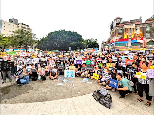 《嘉義》反國會擴權 高中生籲傾聽人民聲音