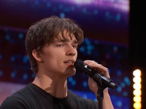 'Boring': ‘AGT’ Season 19 fans unimpressed by Canadian singer Alex Sampson’s vocals