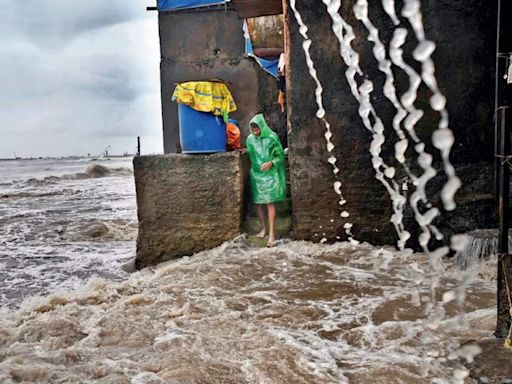 Heavy Rain Lashes City, Sobo Records 326mm In 3 Days; Imd Issues Yellow Alert For Today | Mumbai News - Times of India