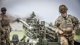 Army putting popular howitzer back into production