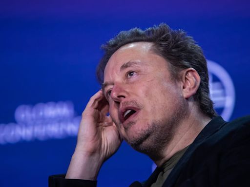 Elon Musk loses $16 billion in a day as Telsa stock sinks