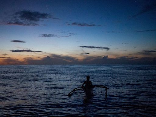 China says Scarborough Shoal waters 'excellent,' dismisses Philippine concerns