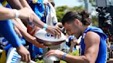 Rams receiver Puka Nacua creates a buzz at training camp