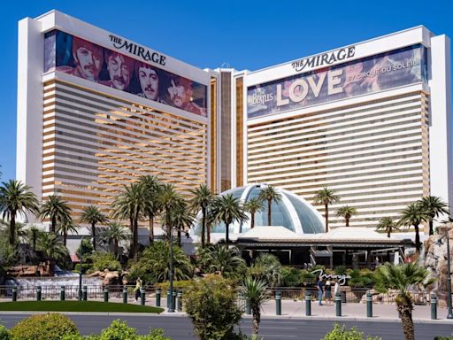El icónico Mirage de Las Vegas cierra después de 34 años