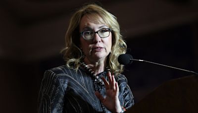 Gabby Giffords Rips Into J.D. Vance Over ‘Childless’ Comment: ‘Disgraceful’