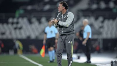 'Estamos em uma dinâmica negativa', diz Milito sobre atual momento do Atlético-MG