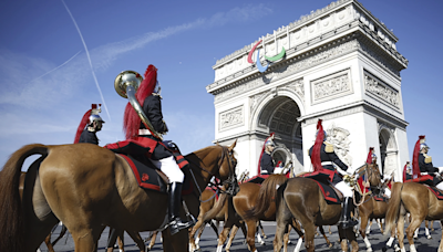 France’s Bastille Day parade meets the Olympic torch relay in an exceptional year - News