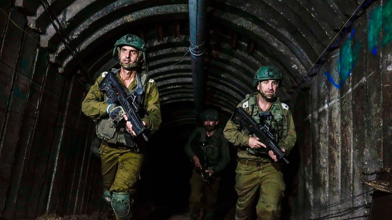 Israeli court rules ultra-Orthodox men must serve in military