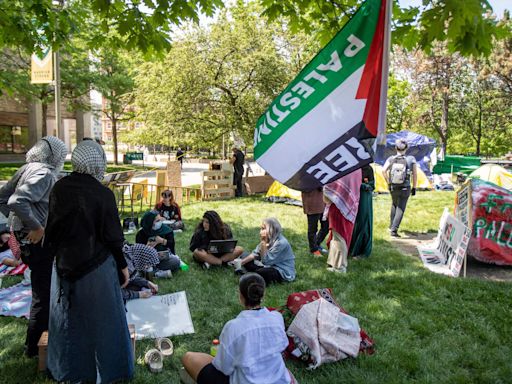 Pro-Palestinian protesters begin tent encampment at Wayne State