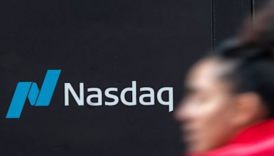 Bolsas NY fecham em alta, impulsionadas por indicadores e Nvidia, levando Nasdaq a recorde Por Estadão Conteúdo