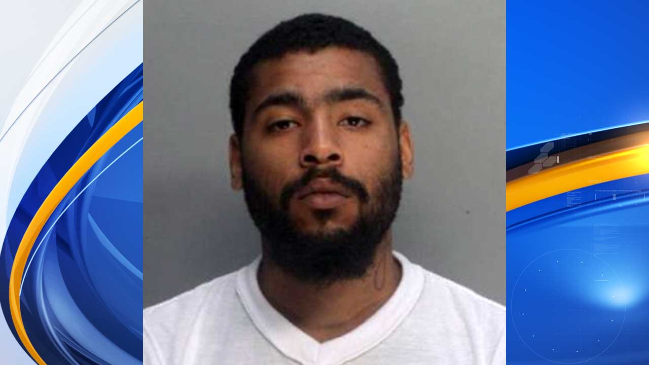 Man wanted in Youngstown named Fugitive of the Week