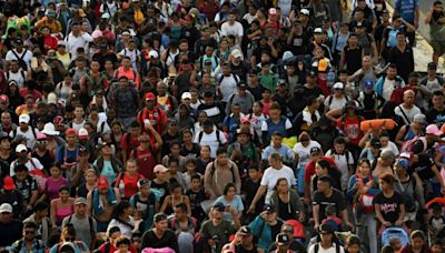 US-bound migrant caravan sets off from southern Mexico