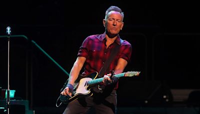 Bruce Springsteen, Jon Bon Jovi, Steven Tyler push through health issues, prove ‘music is their lives’: expert