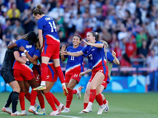 Emma Hayes, USWNT send a forceful message with Olympic gold: 'We're just at the beginning'