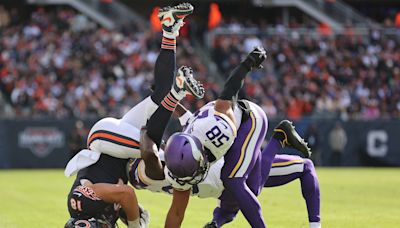 Vikings Tight End Carted Off Field With Back Injury