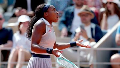 Coco Gauff calls for Video Review system in tennis following controversial decision during French Open defeat to Iga Świątek | CNN