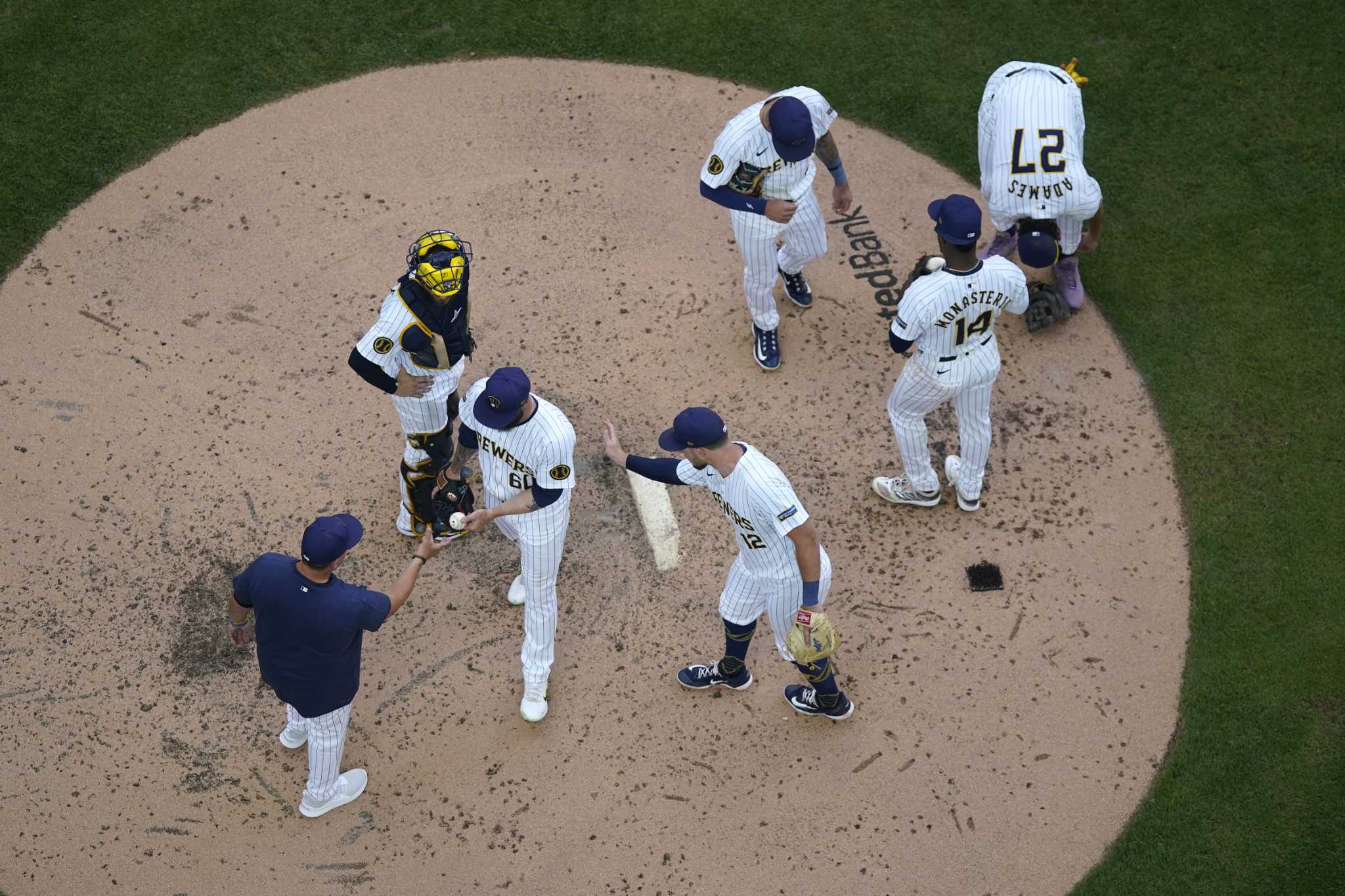 Milwaukee Brewers designate pitcher Dallas Keuchel for assignment