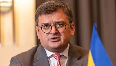 Ukraine's Foreign Minister urges allies to ignore Moscow's alleged readiness for a truce