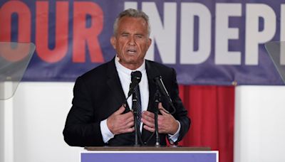 La candidatura presidencial de RFK Jr. resta más apoyo a Trump que a Biden, según un sondeo