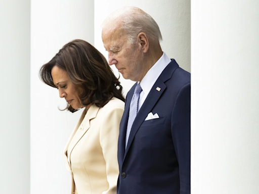 En las redes se mofan de la declinación de Joe Biden y apuntan contra Kamala Harris y Obama