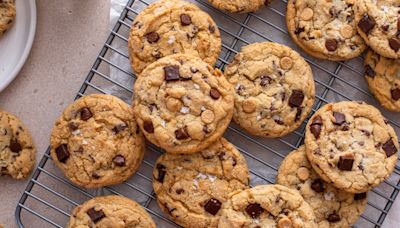 5 Pro-Baker Tricks To Make Your Chocolate Chip Cookies Taste More Exciting