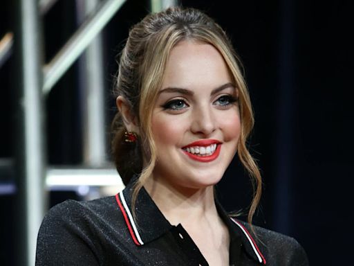 Elizabeth Gillies talks watching Quiet on Set with Ariana Grande