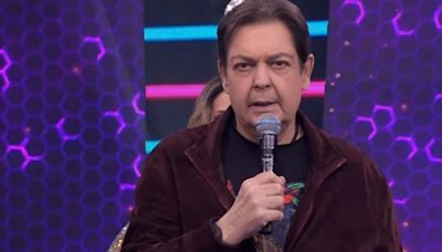 E o Huck? Faustão 'volta' para o Domingão e web reage: 'Saudades'