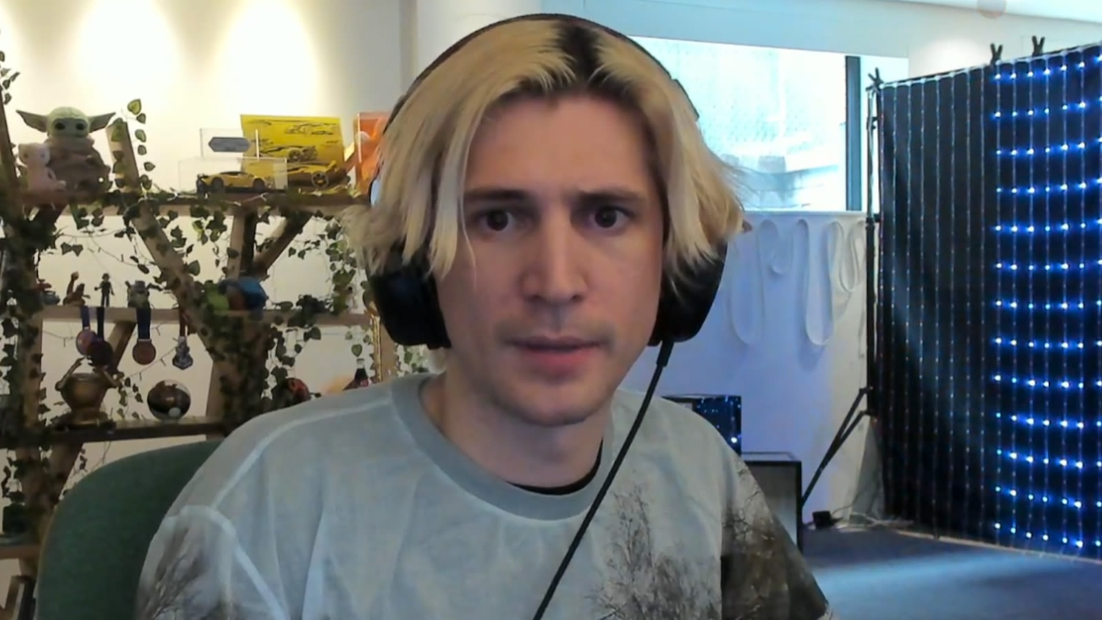 xQc explains why he went “missing” during Miami F1 party - Dexerto