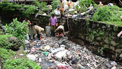 Kerala CM Pinarayi Vijayan calls all-party meeting to address Thiruvananthapuram’s garbage problem