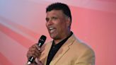 Anthony Munoz delivered Hall of Fame news to Ken Riley II