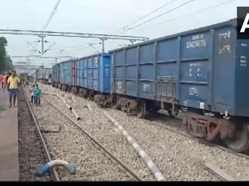 Five wagons of goods train derail at Bengal’s New Maynaguri station, train services diverted to other route | Today News