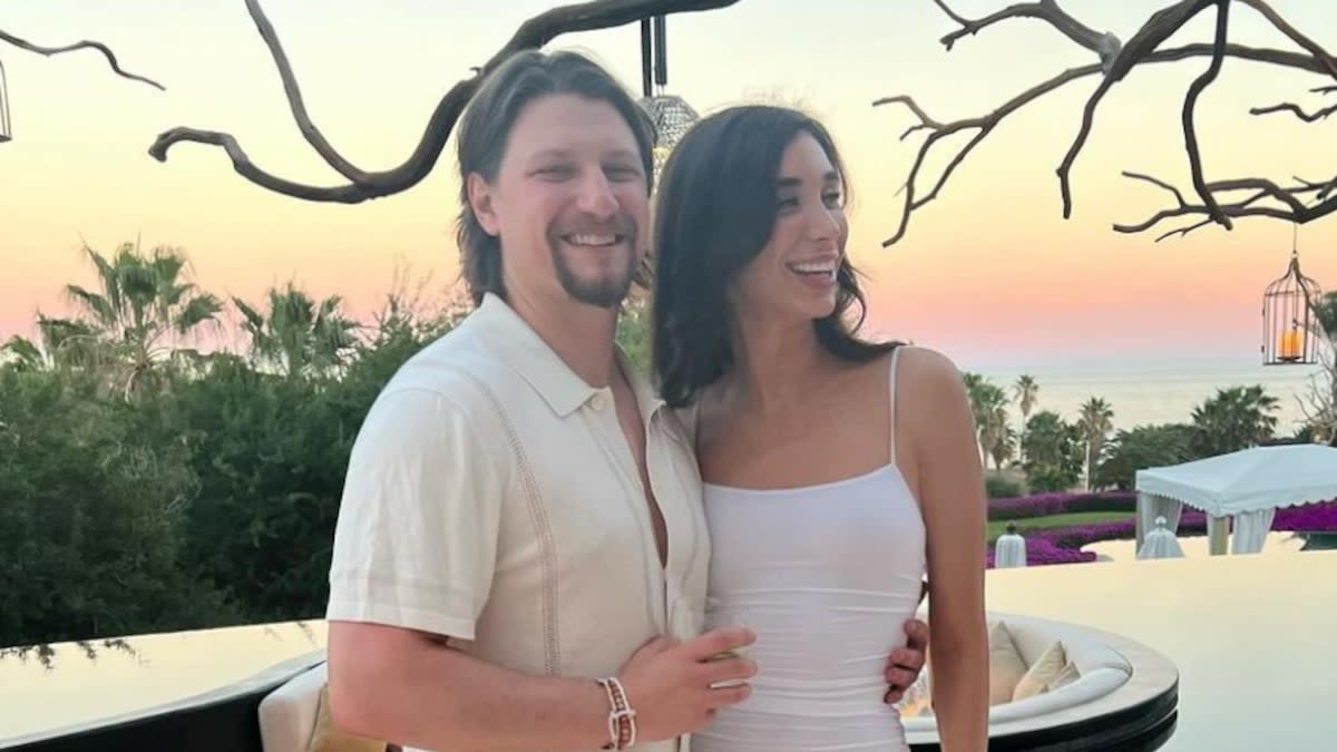 Jon Bon Jovi’s Son Jesse Bongiovi Weds Jesse Light in Las Vegas