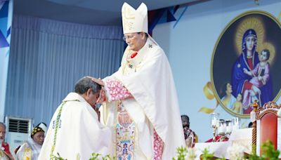 Antony Valunkal consecrated as Varapuzha auxiliary bishop