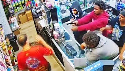 Caught on video: Suspects sought in North Miami Beach smoke shop fatal shooting