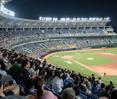 台鋼雄鷹》高雄就是台鋼雄鷹的家 劉東洋：明年澄清湖場次會增加