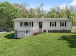 5 Donnie Pl, Poughkeepsie NY 12603