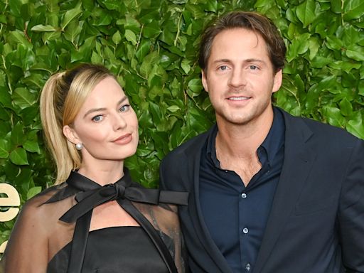 After Margot Robbie Seemingly Debuted A Baby Bump, We Have New Reports About Her Marriage To Tom Ackerley