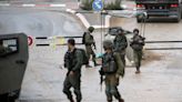 Dos palestinos mueren por fuego israelí tras atacar a un motorista al norte de Cisjordania