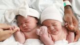 These twins were born just 3 minutes apart – but in different years