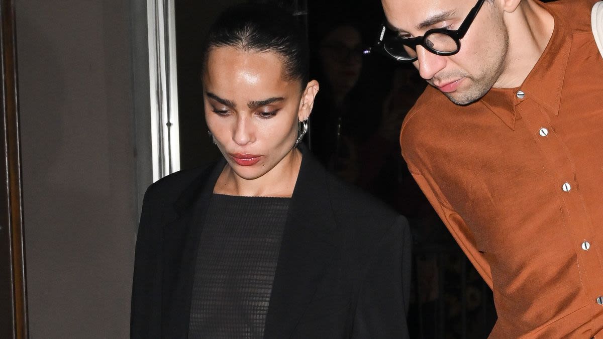 Zoë Kravitz Goes Braless in a Decidedly Anti-After Party Outfit